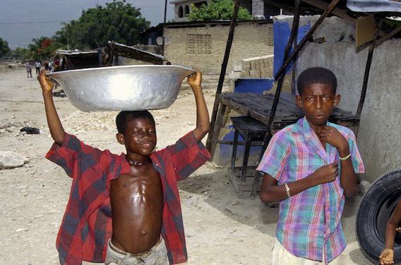 Haïti : plus de 200 000 enfants réduits à l'esclavage