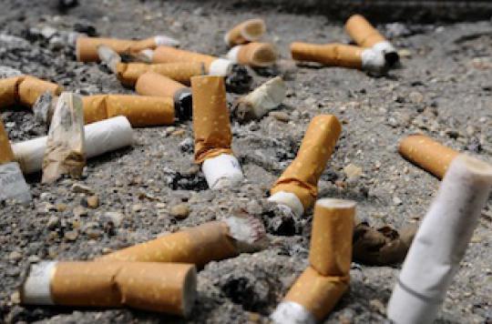 Cancers : près d'un décès sur deux est lié au tabac 