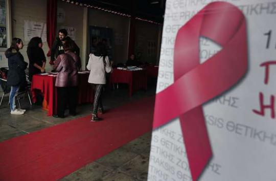 VIH : les contaminations ont fortement augmenté en 2014