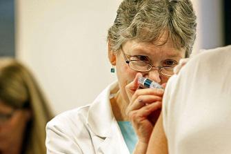 Grippe : pourquoi les soignants ont peur du vaccin
