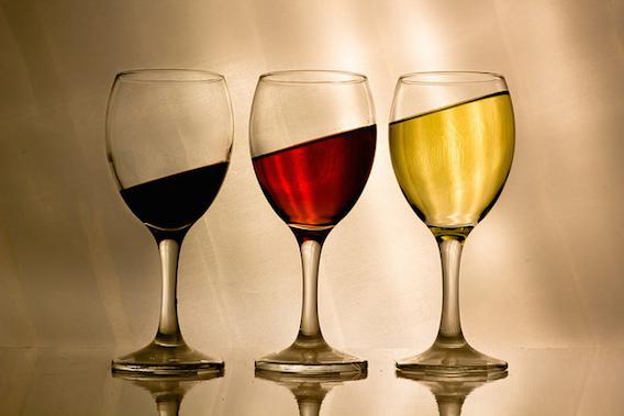 Alcool : un seul verre peut doubler les risques d'infarctus