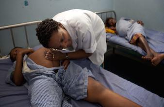 Mortalité néonatale : 3 millions de décès évitables chaque année   