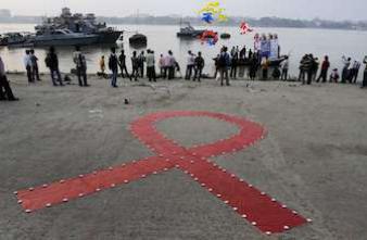 Sida : les discriminations freinent la lutte contre le VIH
