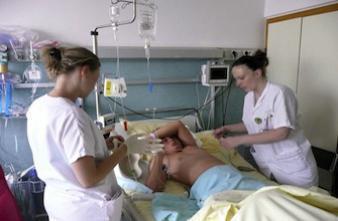 Accidents du travail à l'hôpital : les infirmiers en première ligne