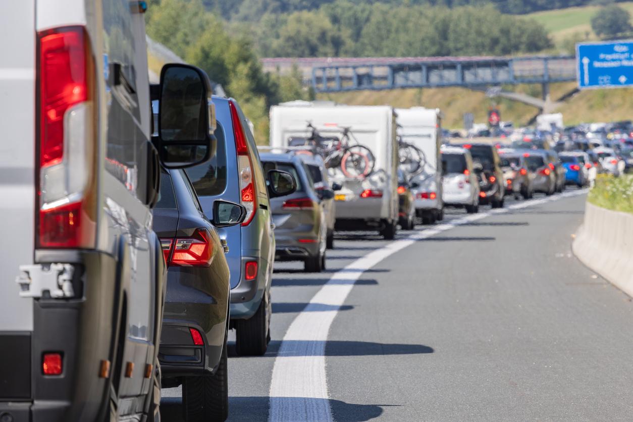 Trajets de retour en voiture : à quelle heure partir pour éviter le coup de fatigue ?