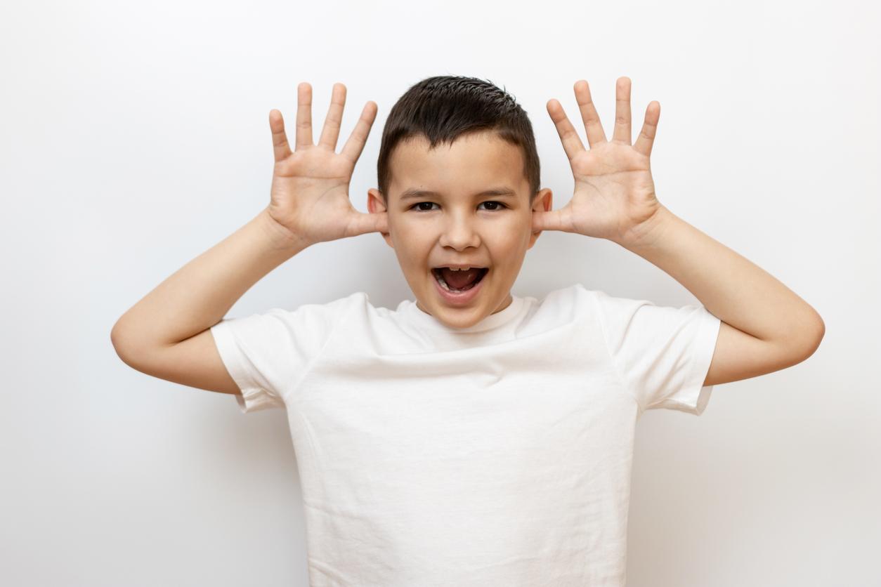 Pourquoi un enfant qui fait le clown peut en réalité cacher une angoisse ?