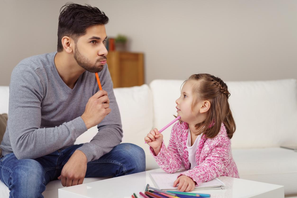 Comment aider son enfant à demander aux adultes ?