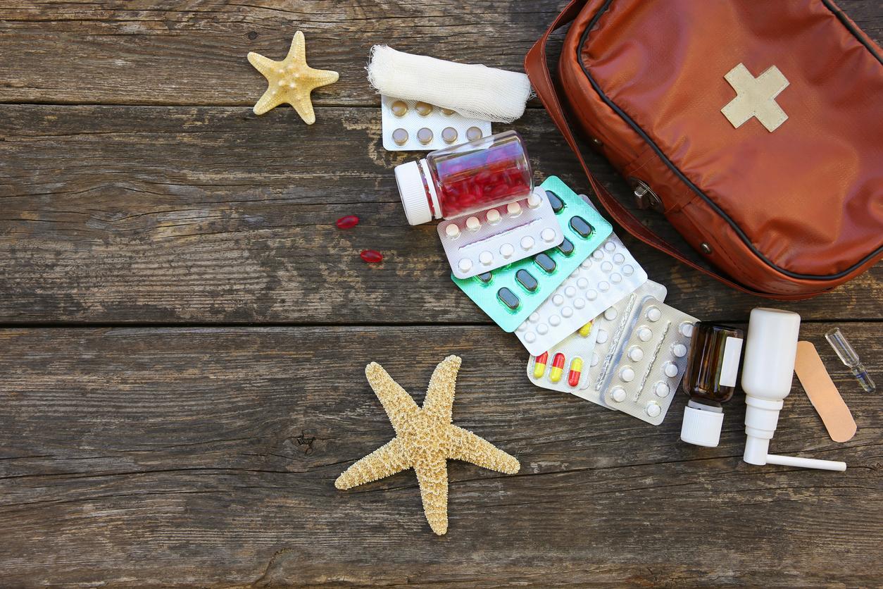 Médicaments et chaleur : les bons réflexes avant de partir en vacances