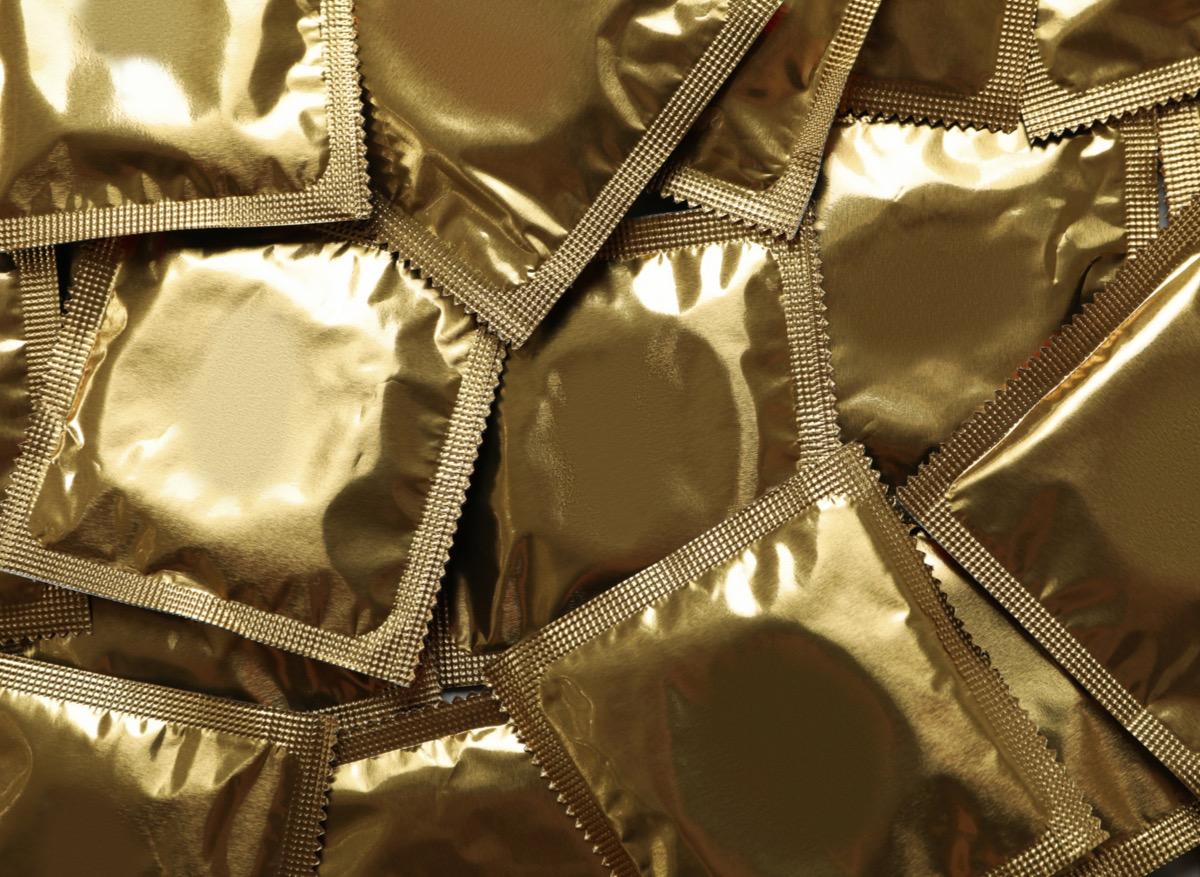 Une première marque de préservatifs officiellement autorisée pour le sexe anal