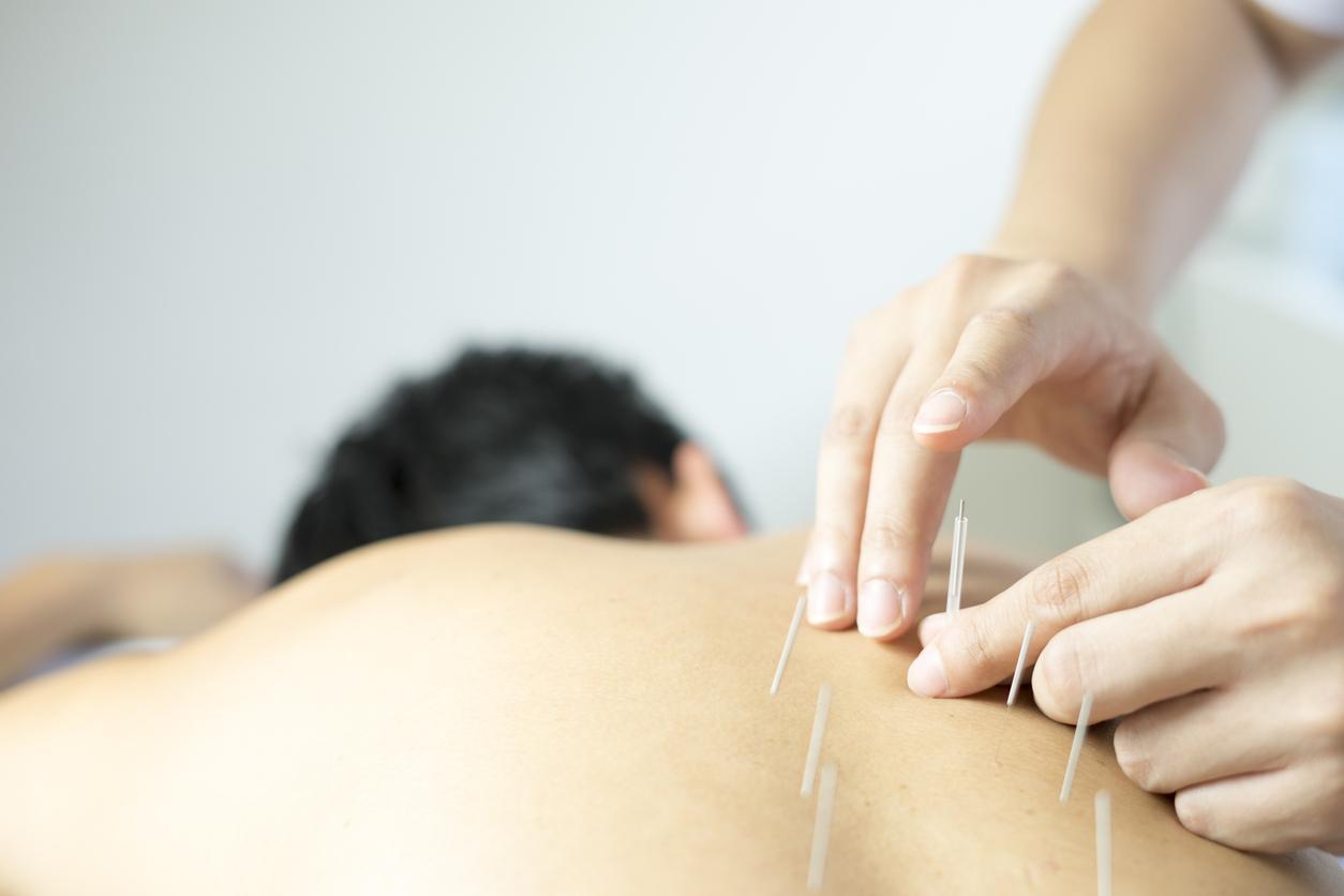 Acupuncture et massages : les Chinois se mobilisent contre la médecine traditionnelle