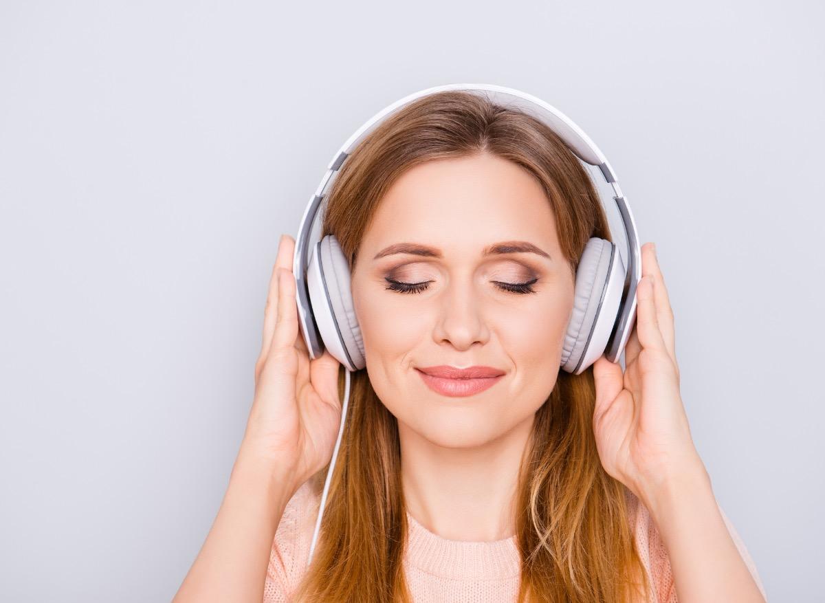 Chirurgie : la musique est une alternative aux médicaments pour calmer l’anxiété 