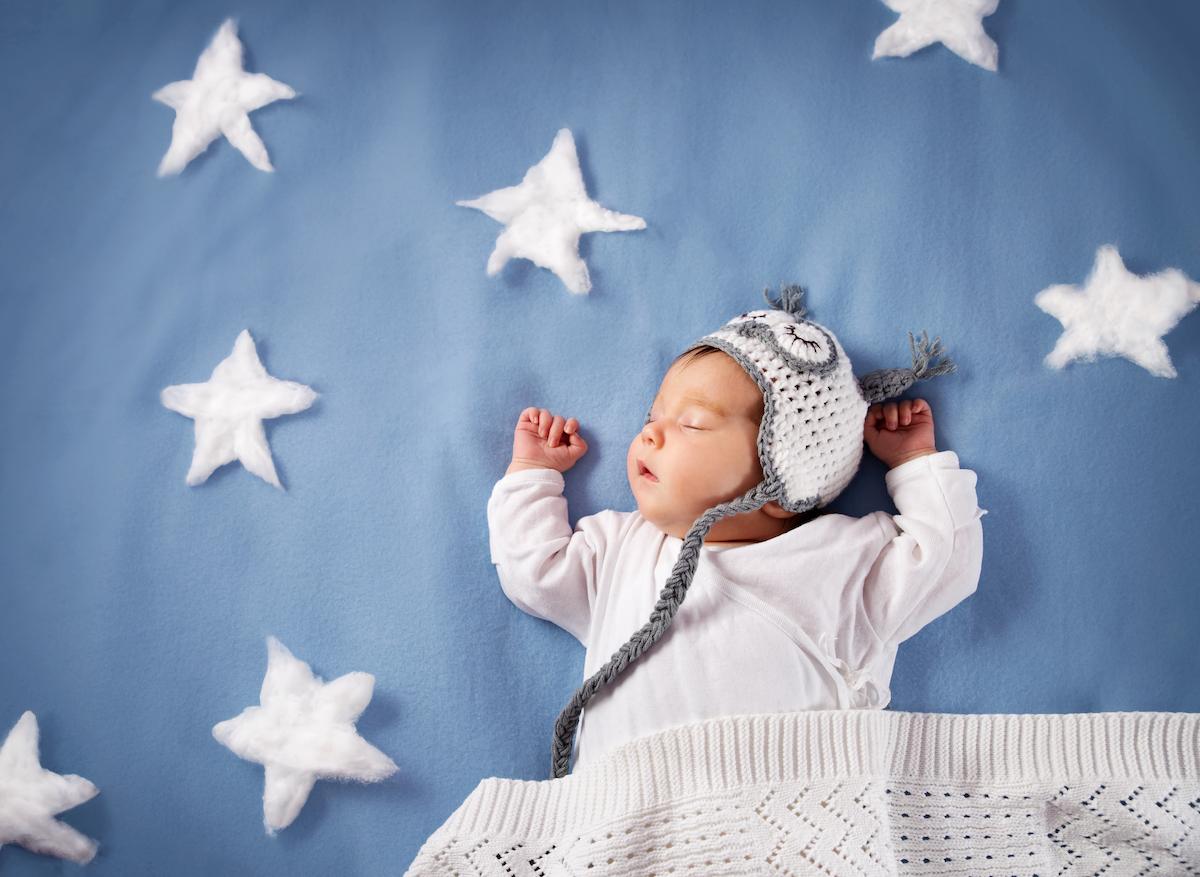 Le télétravail améliorerait le sommeil des bébés