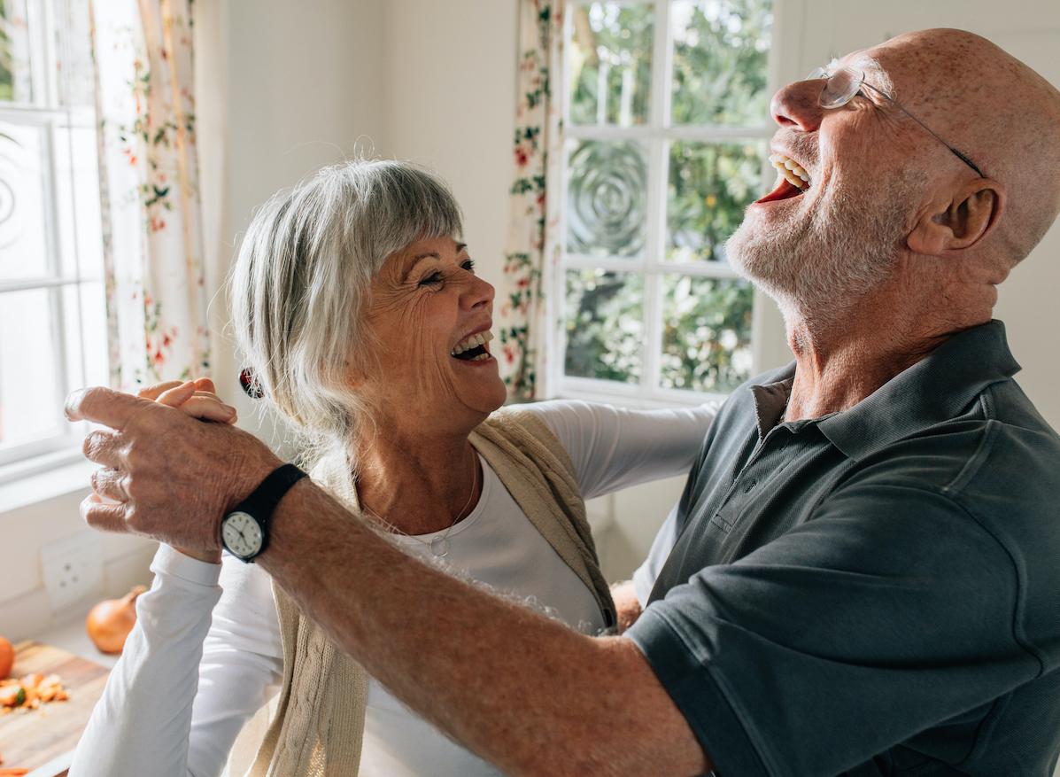 Vieillir au côté d’un conjoint optimiste diminue les risques d’Alzheimer