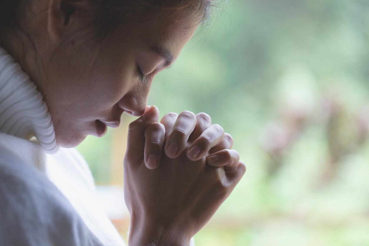 Pourquoi le recul du sentiment religieux génère de l’anxiété chez les jeunes ?
