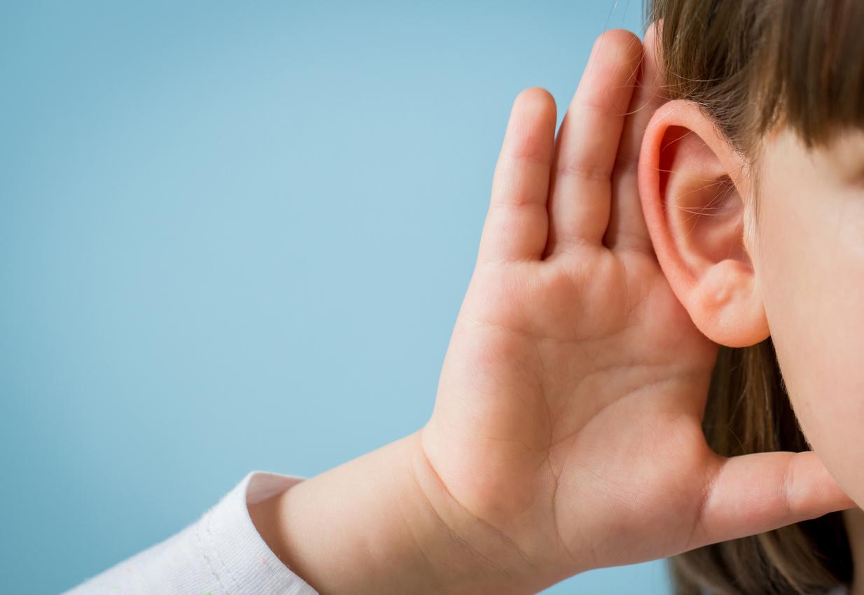 Surdité précoce : la santé auditive des moins de 10 ans \