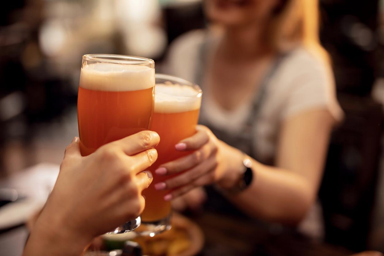 Breast cancer: 4 out of 5 women are unaware of its link with alcohol