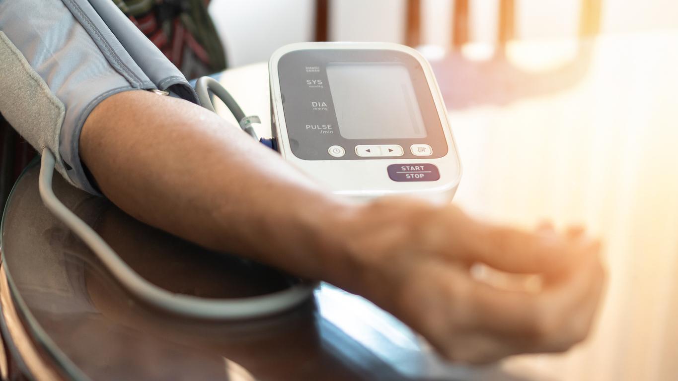 Maladies cardiovasculaires : mesurer la rigidité artérielle pour prévenir le risque ?