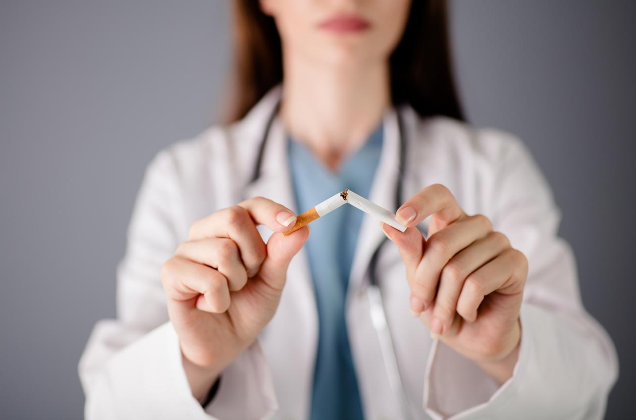 Chirurgie : les fumeurs sont plus à risque de complications post-opératoires