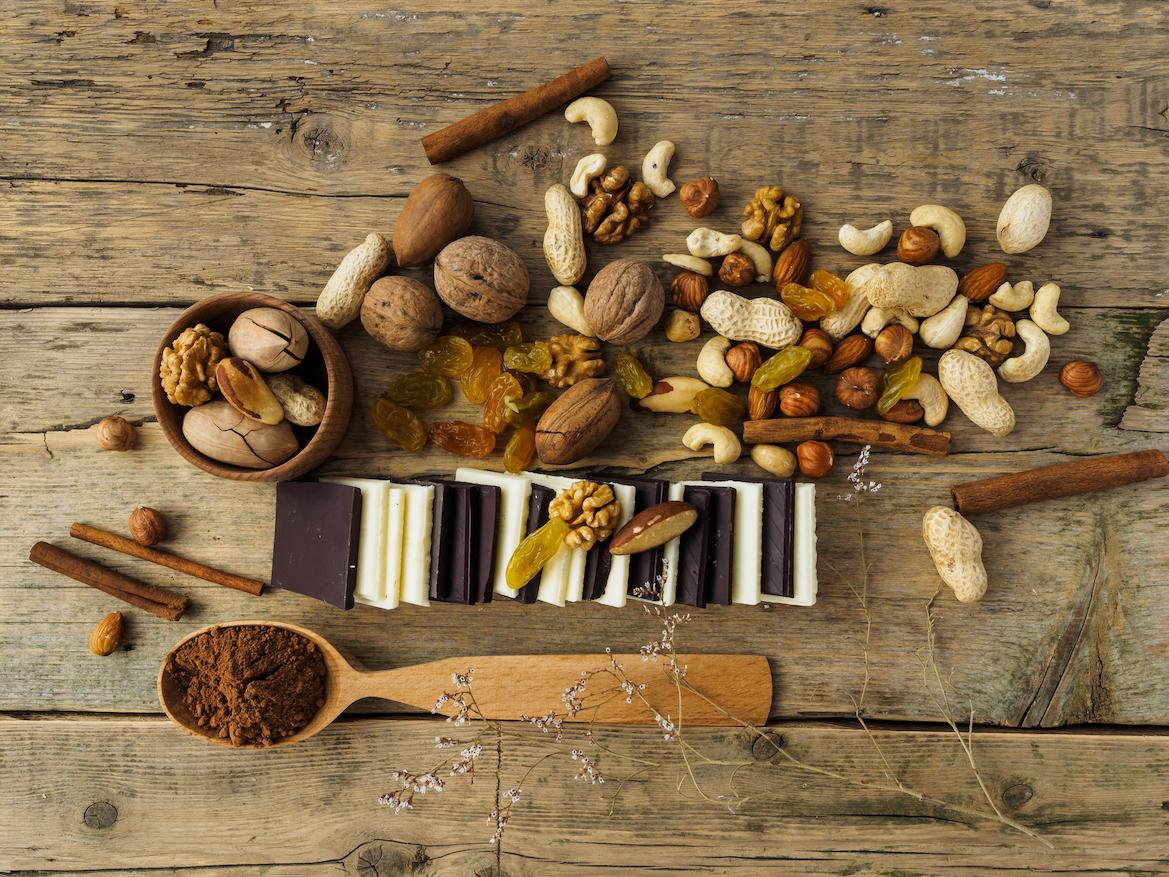 Cacao et fruits secs, bons pour le cerveau et la santé