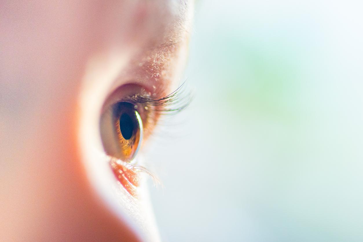 Retinoblastoma: This white spot on your child's retina may indicate ...