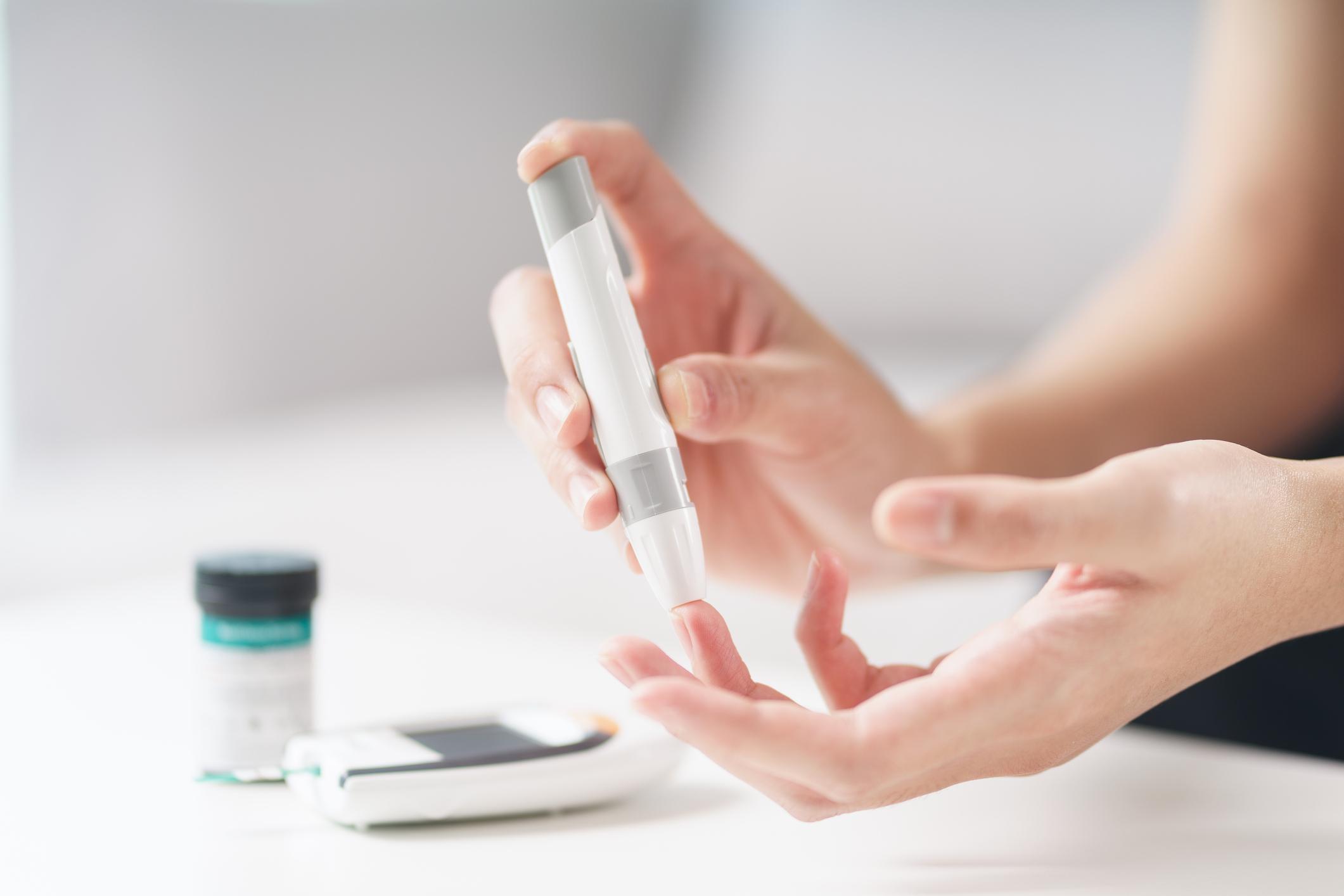 Diabète de type 1 : bientôt un médicament pour remplacer la piqûre d’insuline ? 