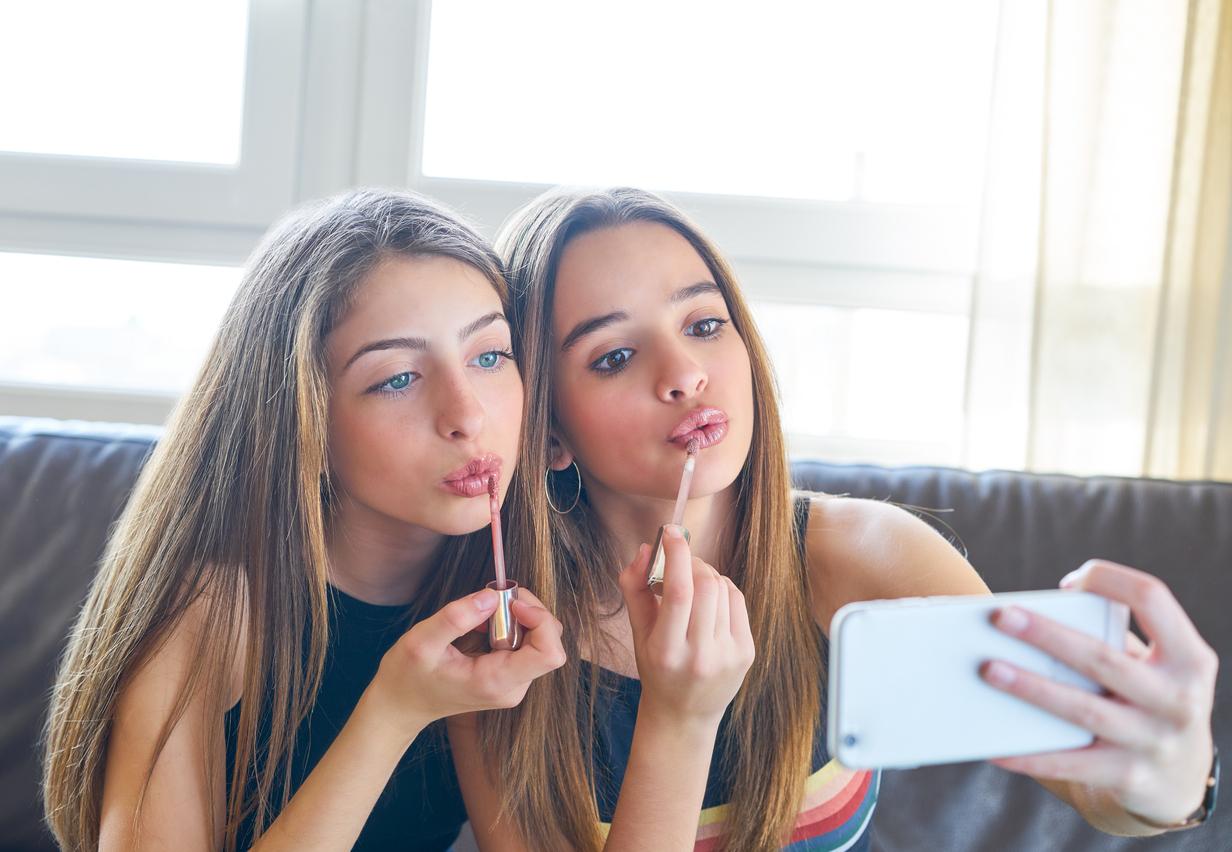 Pourquoi les ados doivent se méfier de ces soins pour la peau