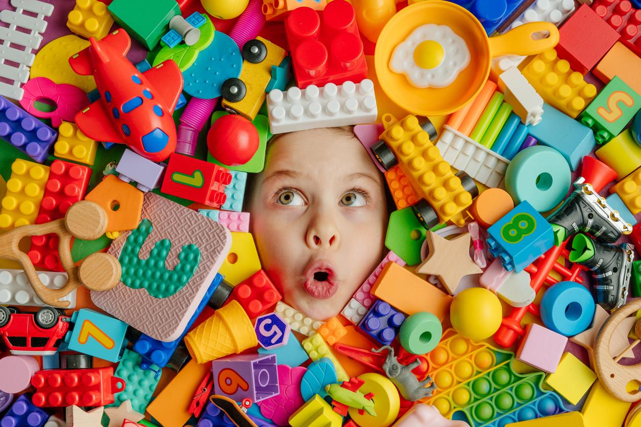 Anxiété chronique : un lien avec une matière plastique présente dans les jouets ?