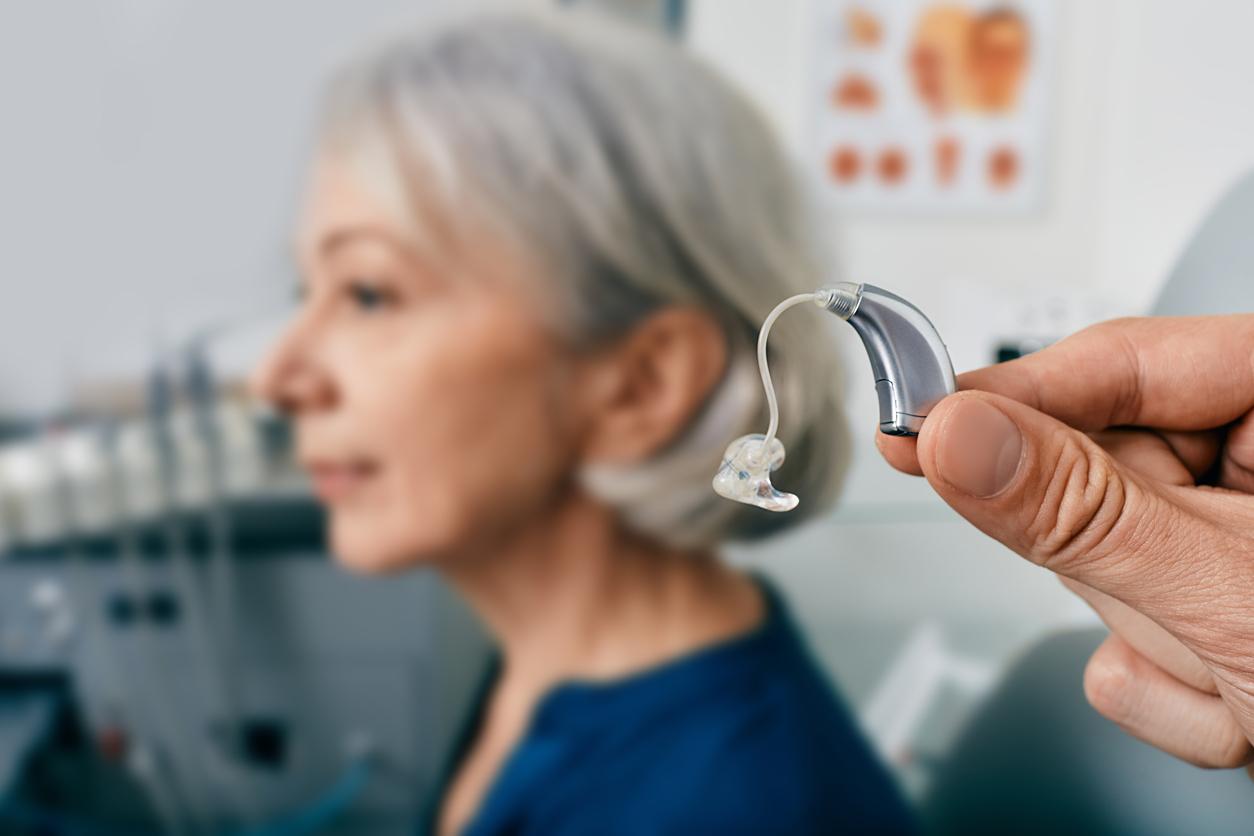 Perte auditive : les prothèses aident les patients à vivre plus longtemps 