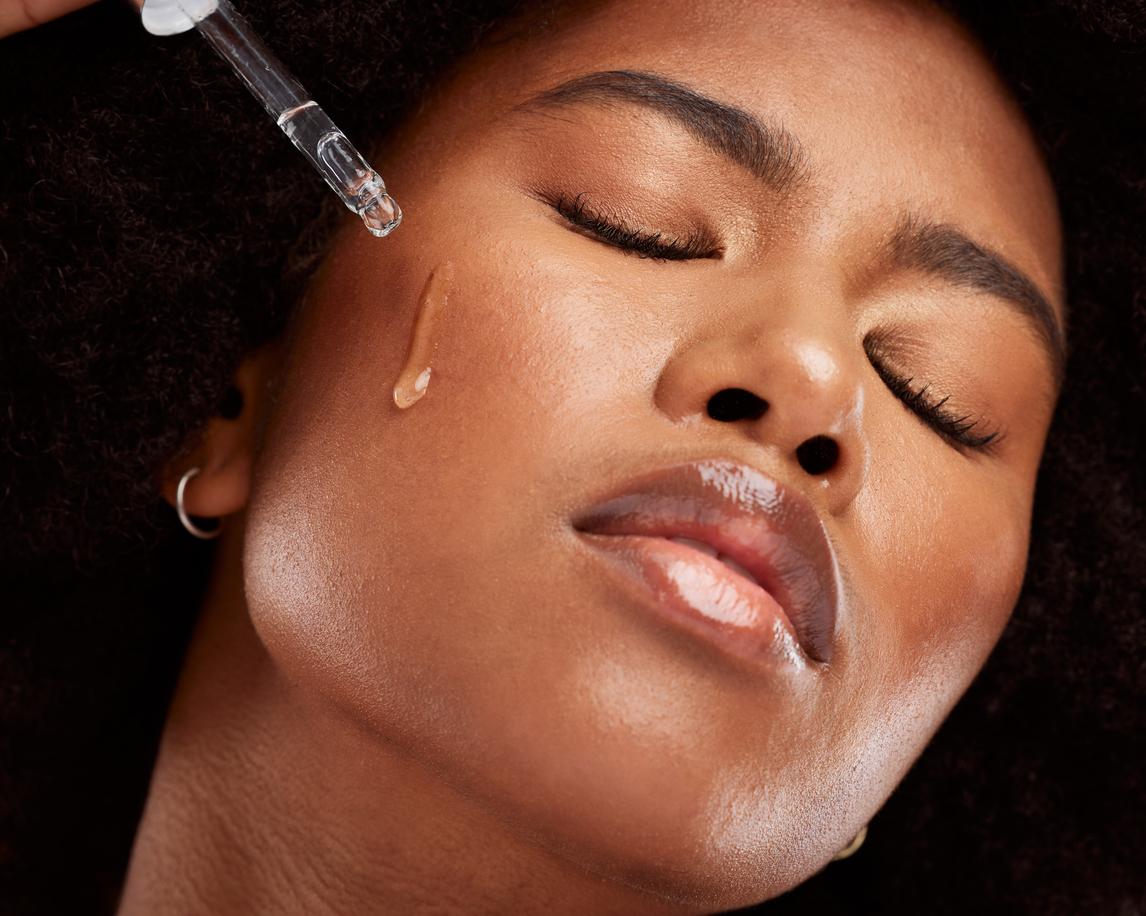 « Les nombreuses techniques employées pour s’éclaircir la peau sont dangereuses pour la santé »