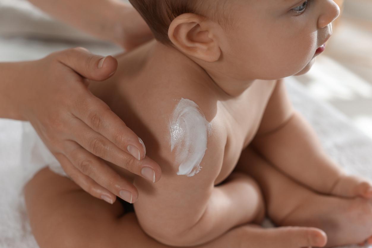Ces 3 produits d’hygiène pour bébé contiennent des substances cancérigènes