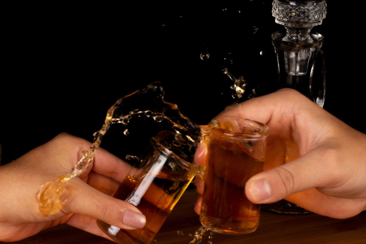 Binge drinking : boire jusqu'à l'excès… même rarement, est-ce déjà trop ?