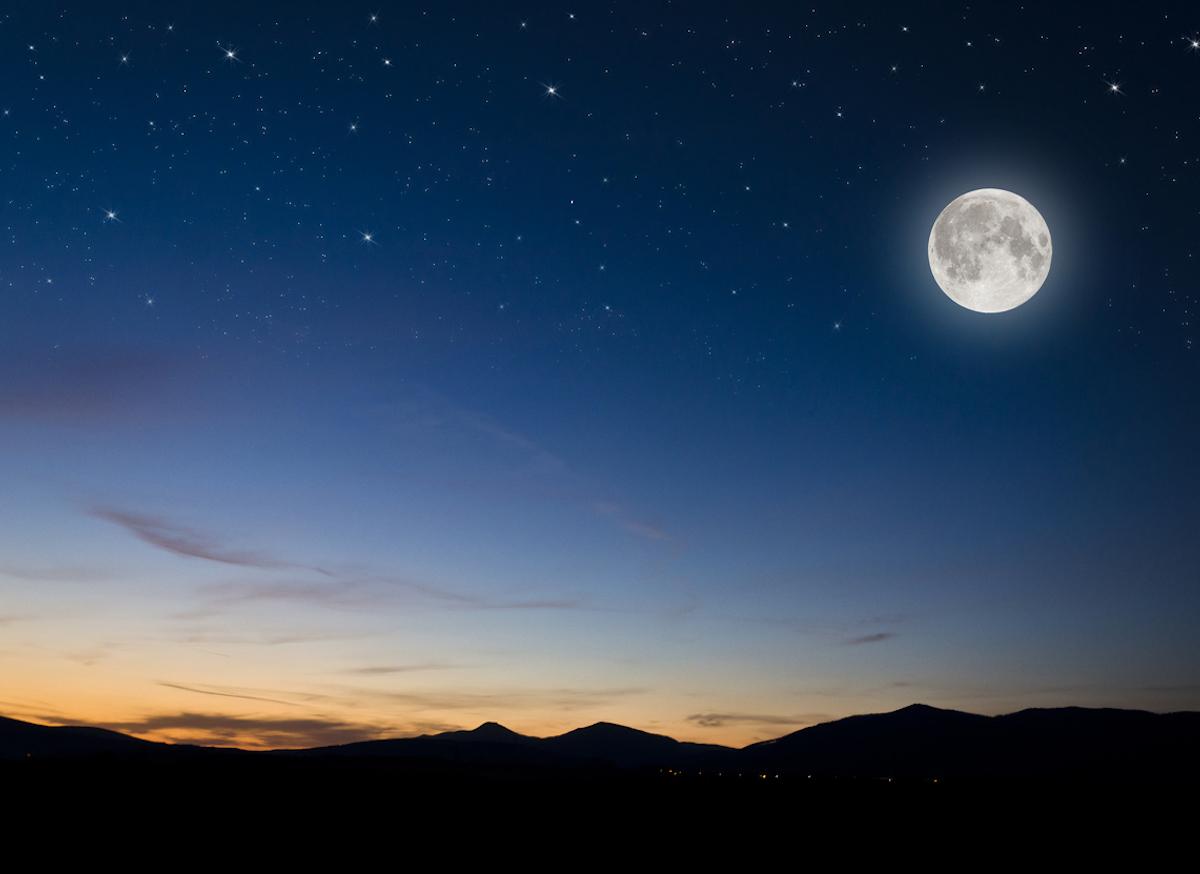 Sommeil : c'est prouvé scientifiquement, on dort moins bien les nuits de pleine Lune 