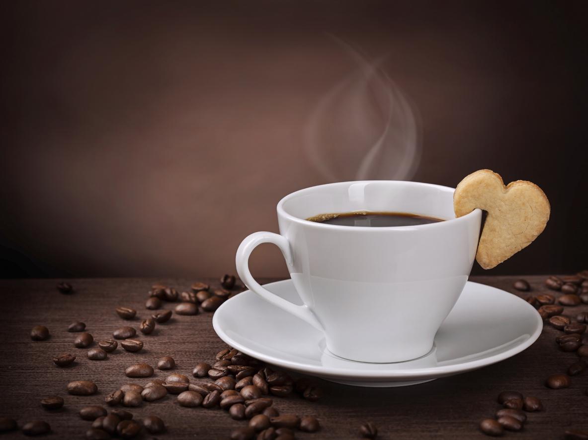 Café : 2 tasses par jour aideraient à maintenir une tension artérielle saine