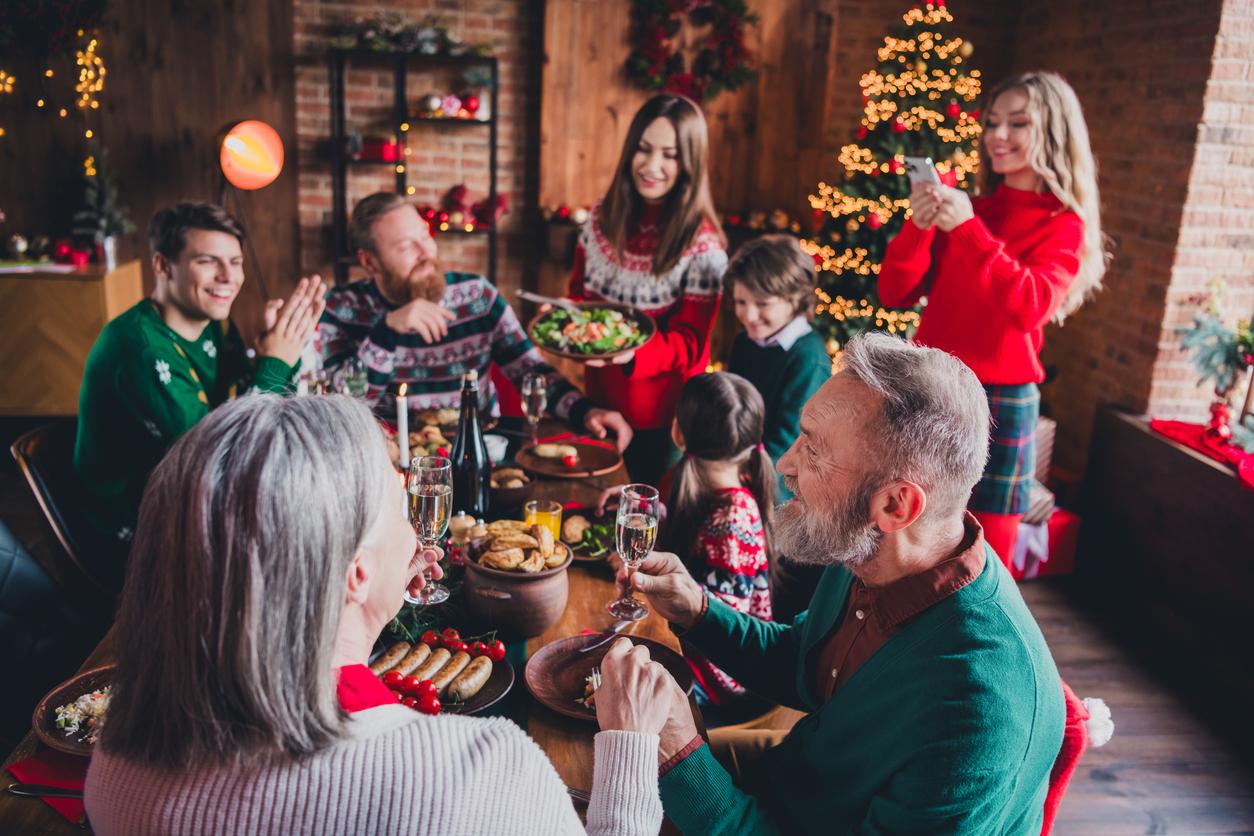 Fêtes de famille : pourquoi il faut parler antécédents de santé