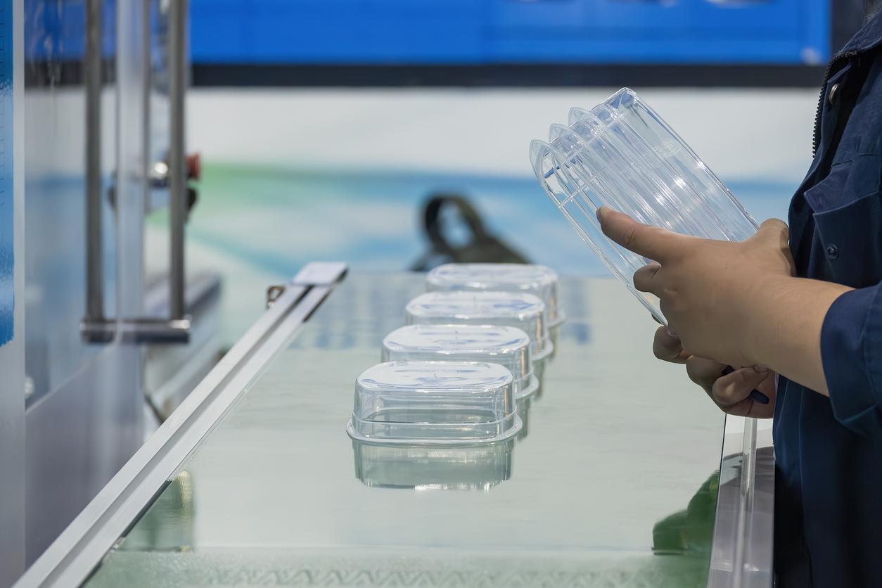 Naissances prématurées : les dangers des plastiques du quotidien 