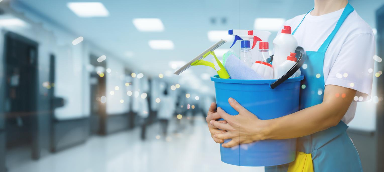 Les agents de nettoyage, premières victimes de la pénibilité au travail 