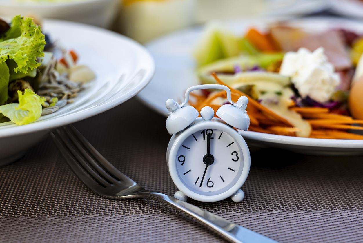Jeûne intermittent : est-il vraiment efficace pour perdre du poids ?