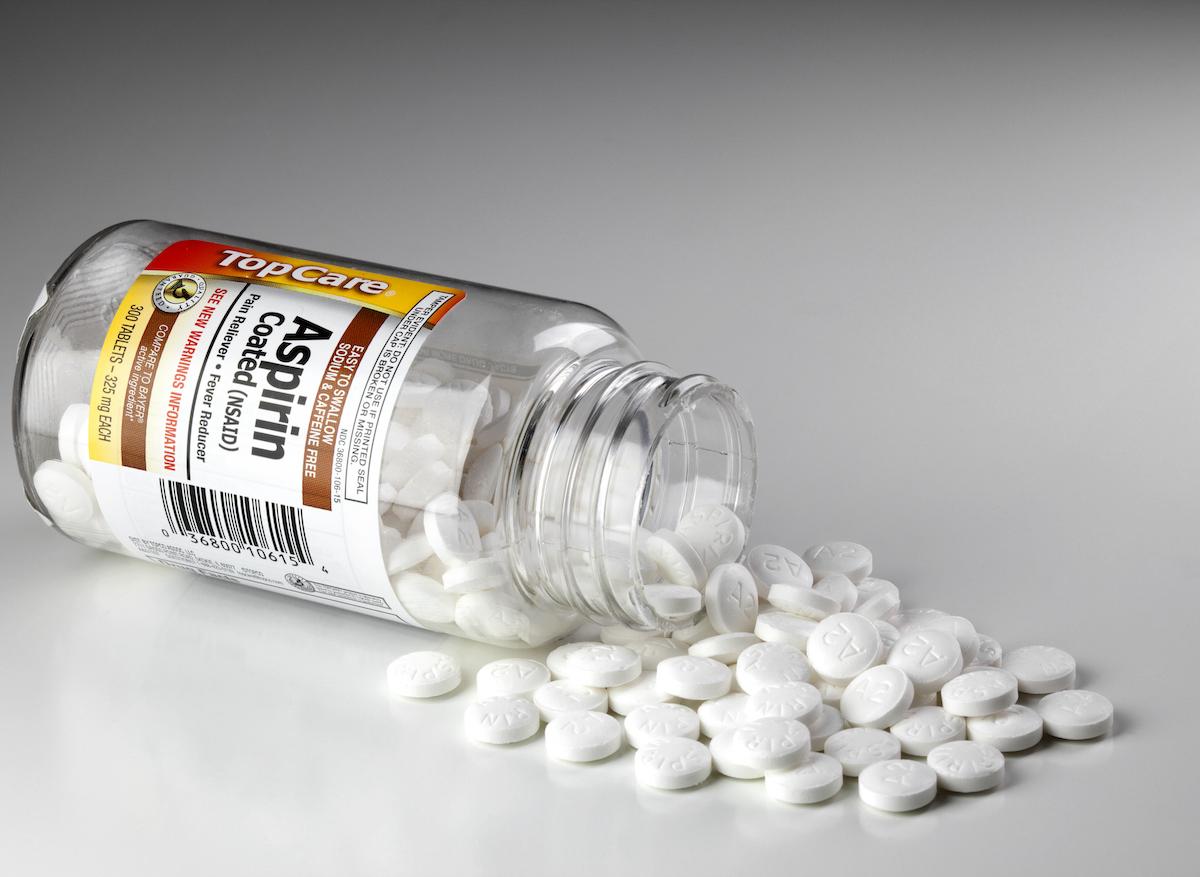 L'aspirine contre le cancer colorectal : attention après 70 ans !