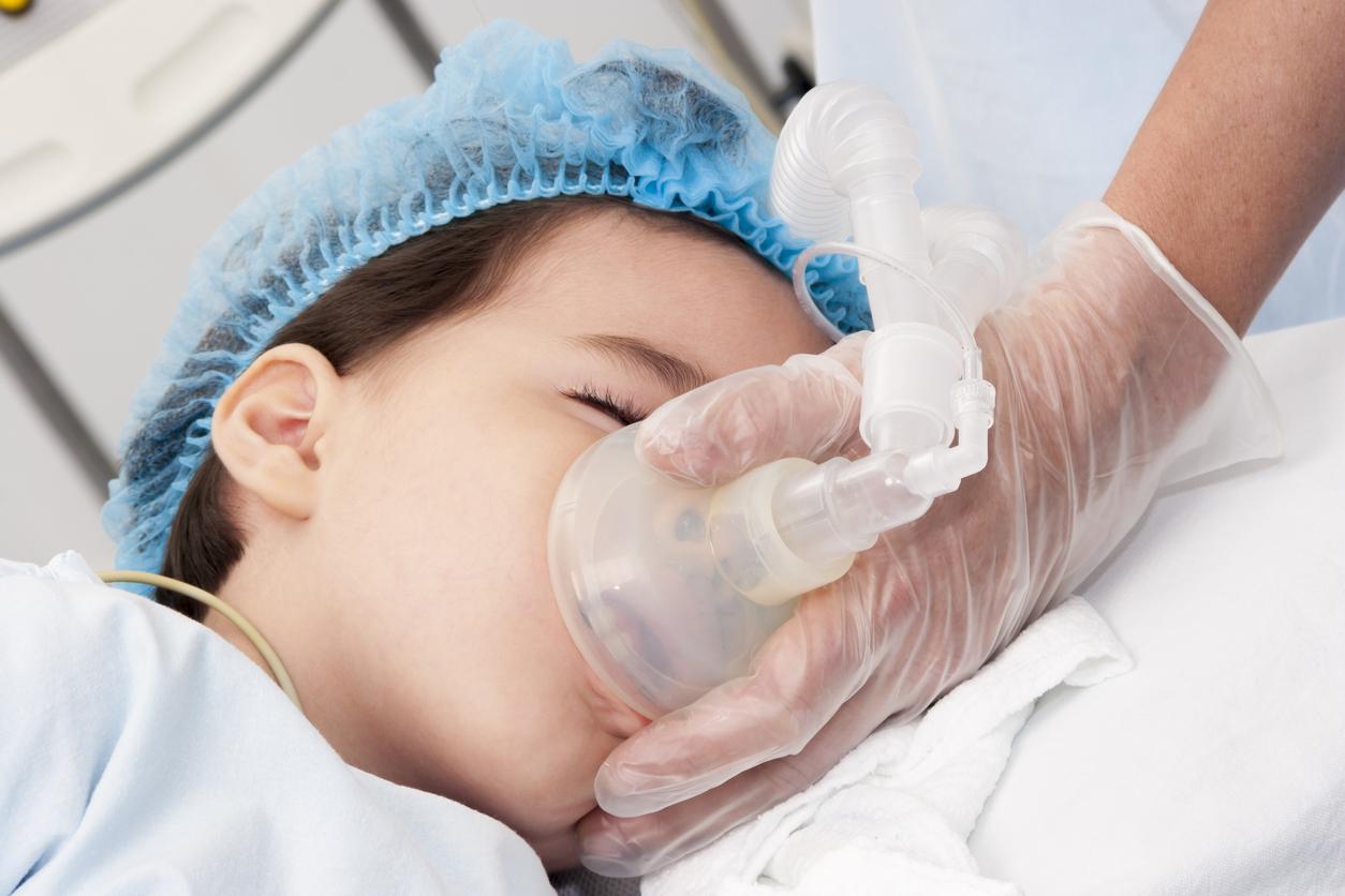 Anesthésie chez les enfants : quelles conséquences pour leur cerveau ?