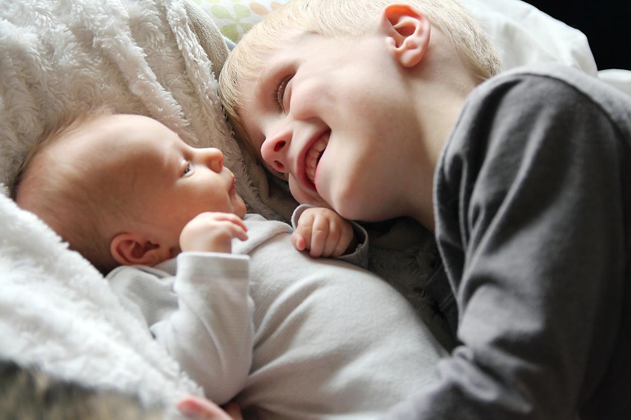 Vaccination et grossesse : la double peine du petit-dernier