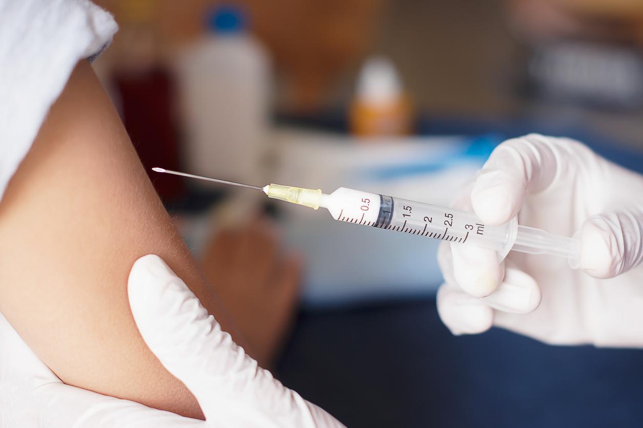 Cancer du col de l’utérus : la vaccination anti-HPV sûre et indispensable selon l'OMS