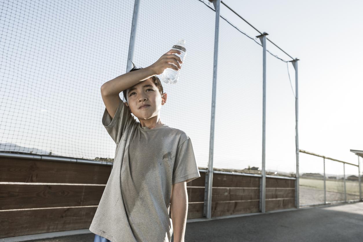 Les enfants transpirent autant que les adultes en cas de chaleur extrême