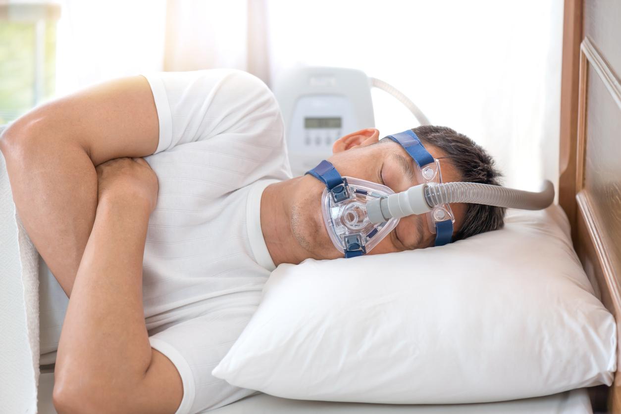 Traiter l’apnée obstructive du sommeil peut réduire… les brûlures d’estomac