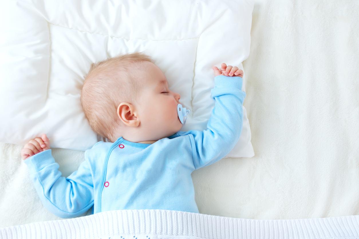 Prudence, les oreillers anti-tête plate peuvent étouffer votre bébé