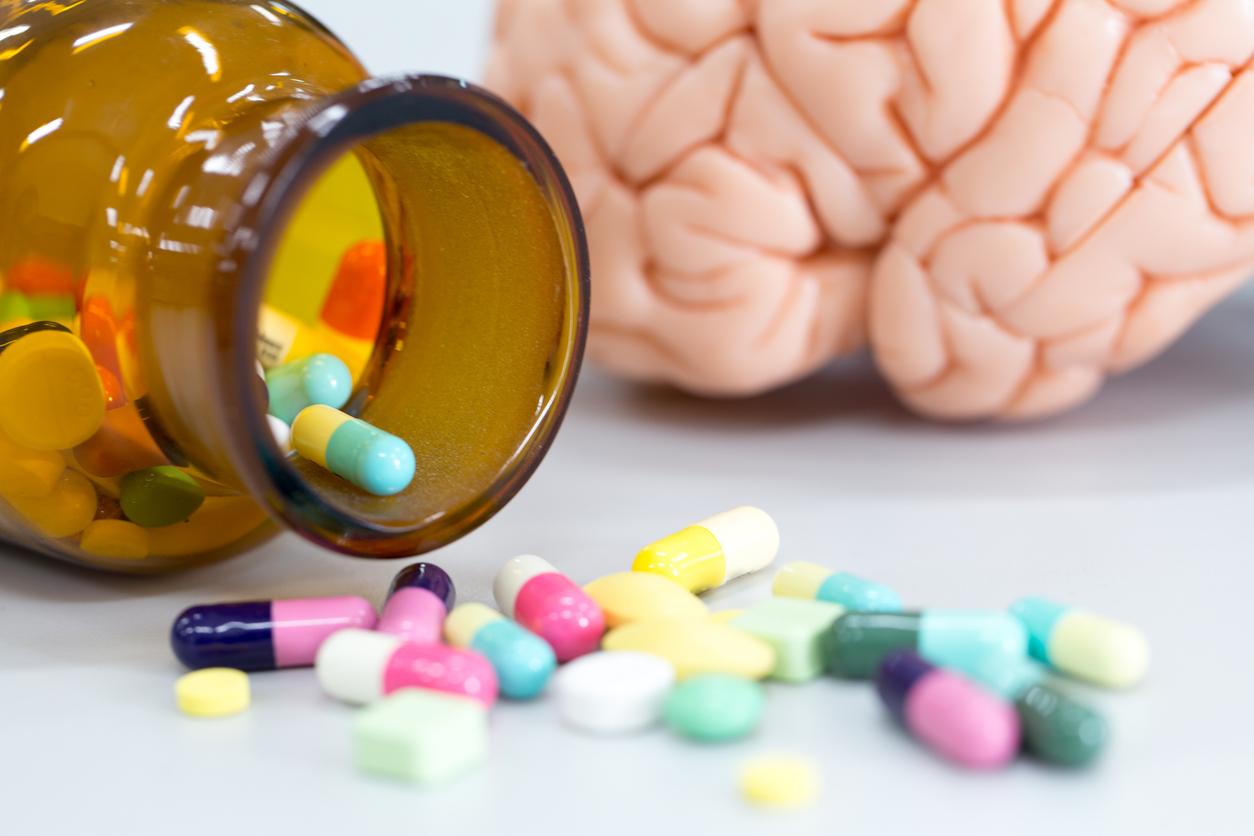 Bipolarité, schizophrénie : alerte sur un médicament qui constipe