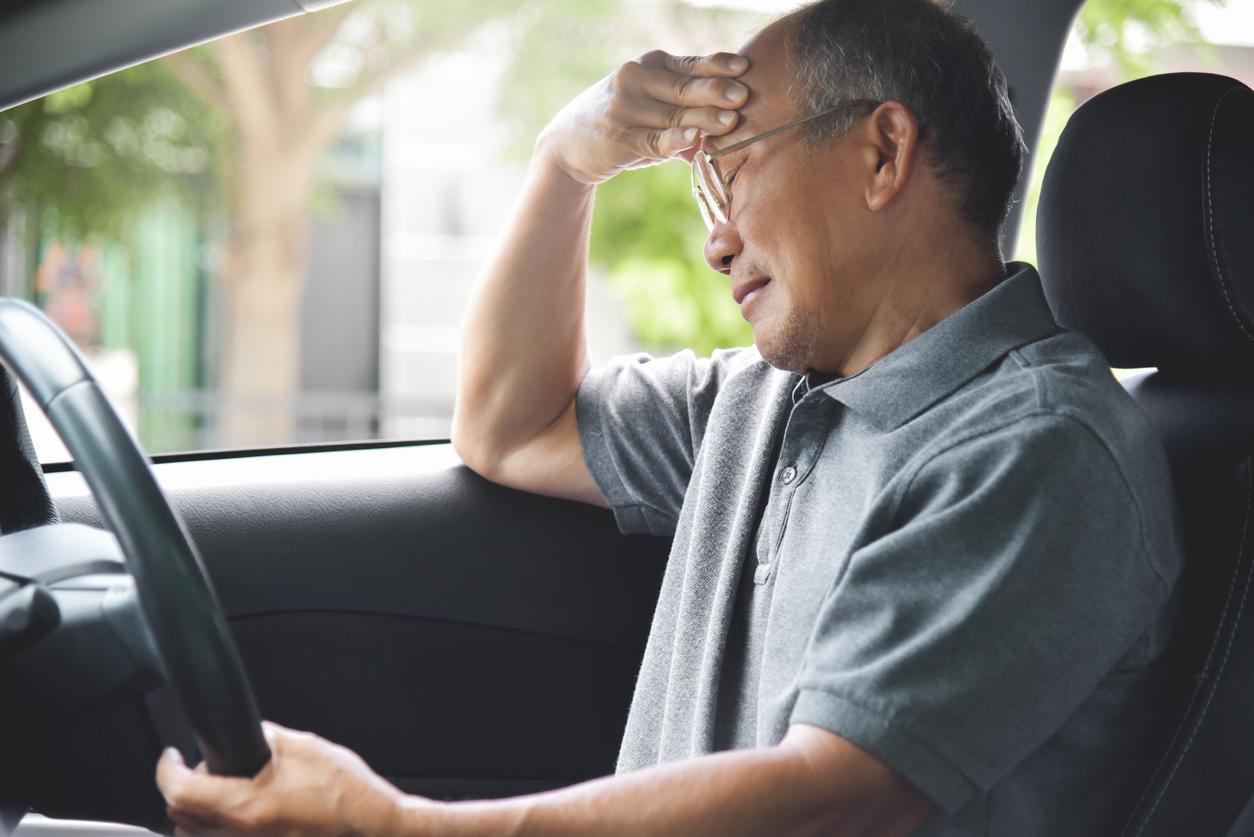 Migraine : le risque d’accident de la route augmente chez les patients âgés 