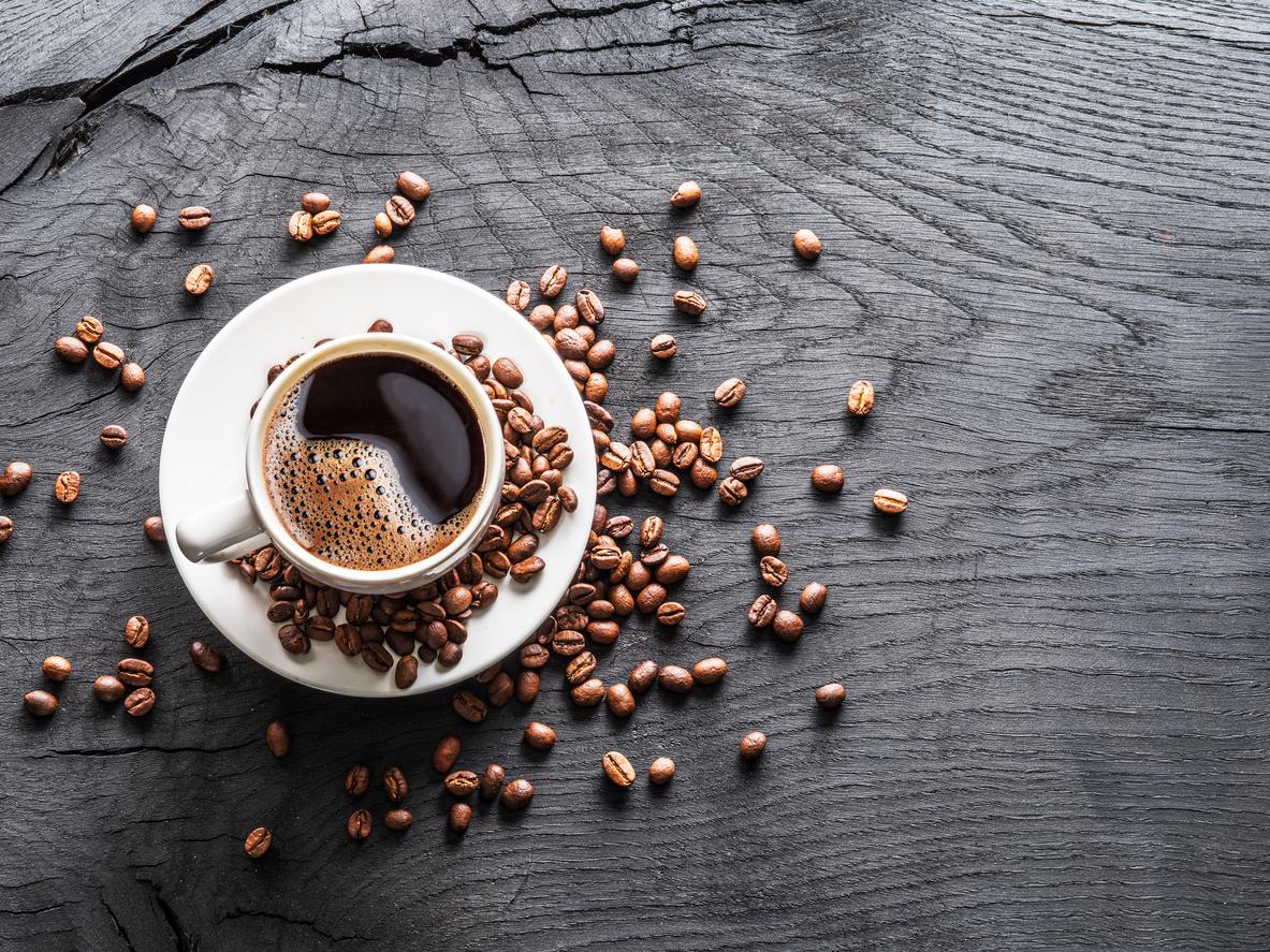 Nutrition : comment la caféine pourrait limiter la prise de poids 