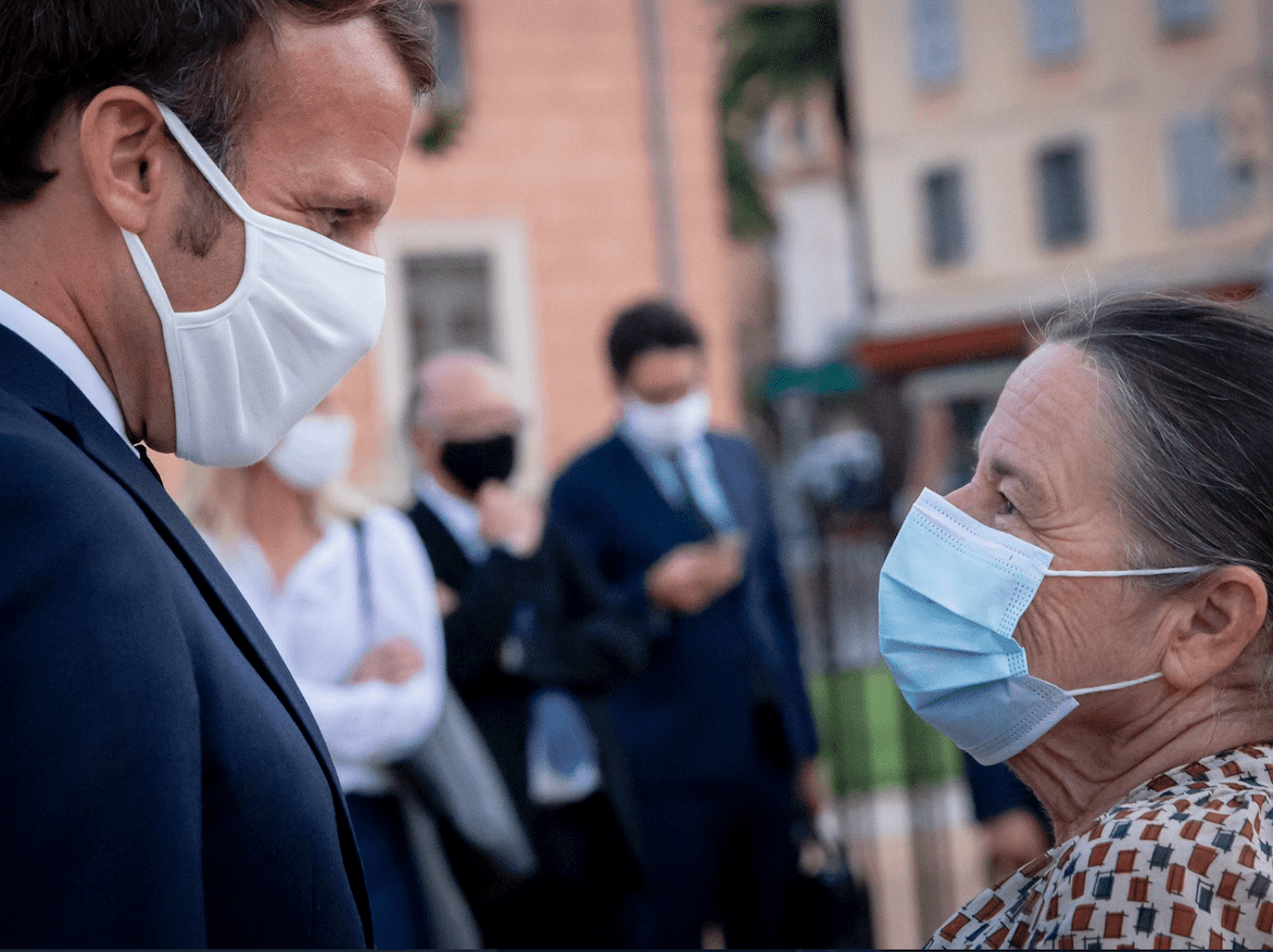 Soupçonnés d’être toxiques, les masques Dim ne doivent plus être utilisés par les enseignants