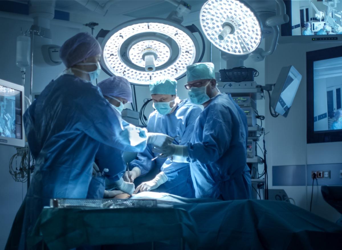 Carmat : le premier cœur artificiel, hors étude clinique, a été implanté en Italie