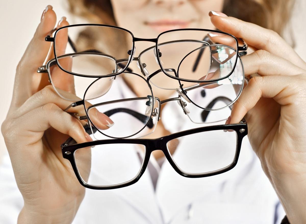 Coronavirus : peut-on encore faire réparer ses lunettes ? 